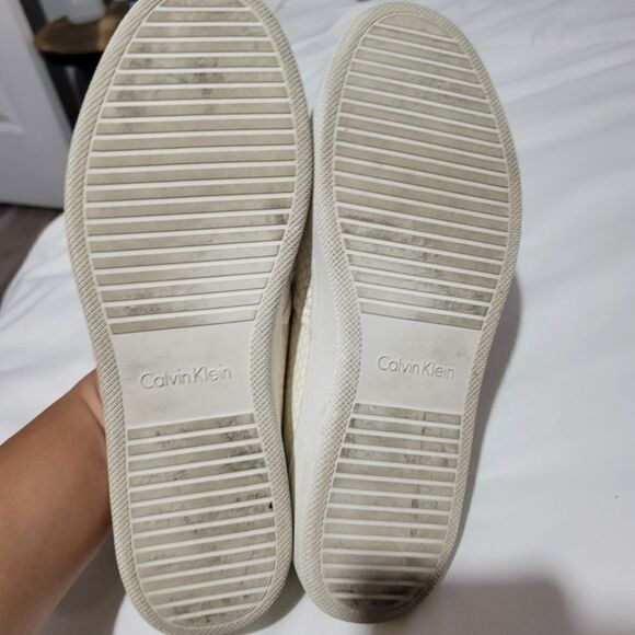 Calvin Klein womens Deva Sneaker sz 9.5 - Picture 8 of 12